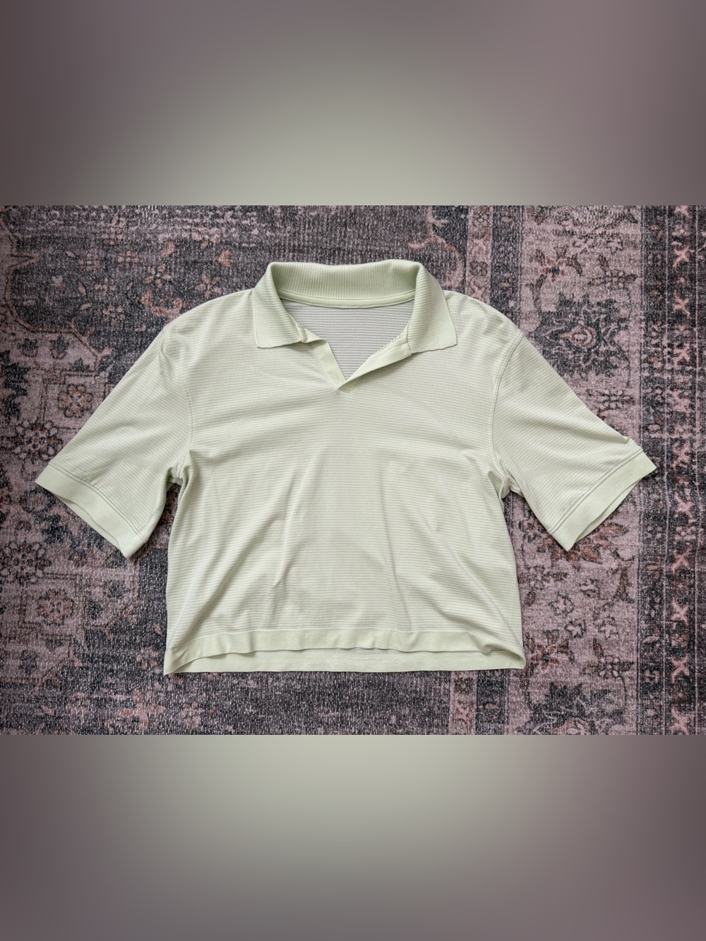 Lululemon mint green cropped polo top